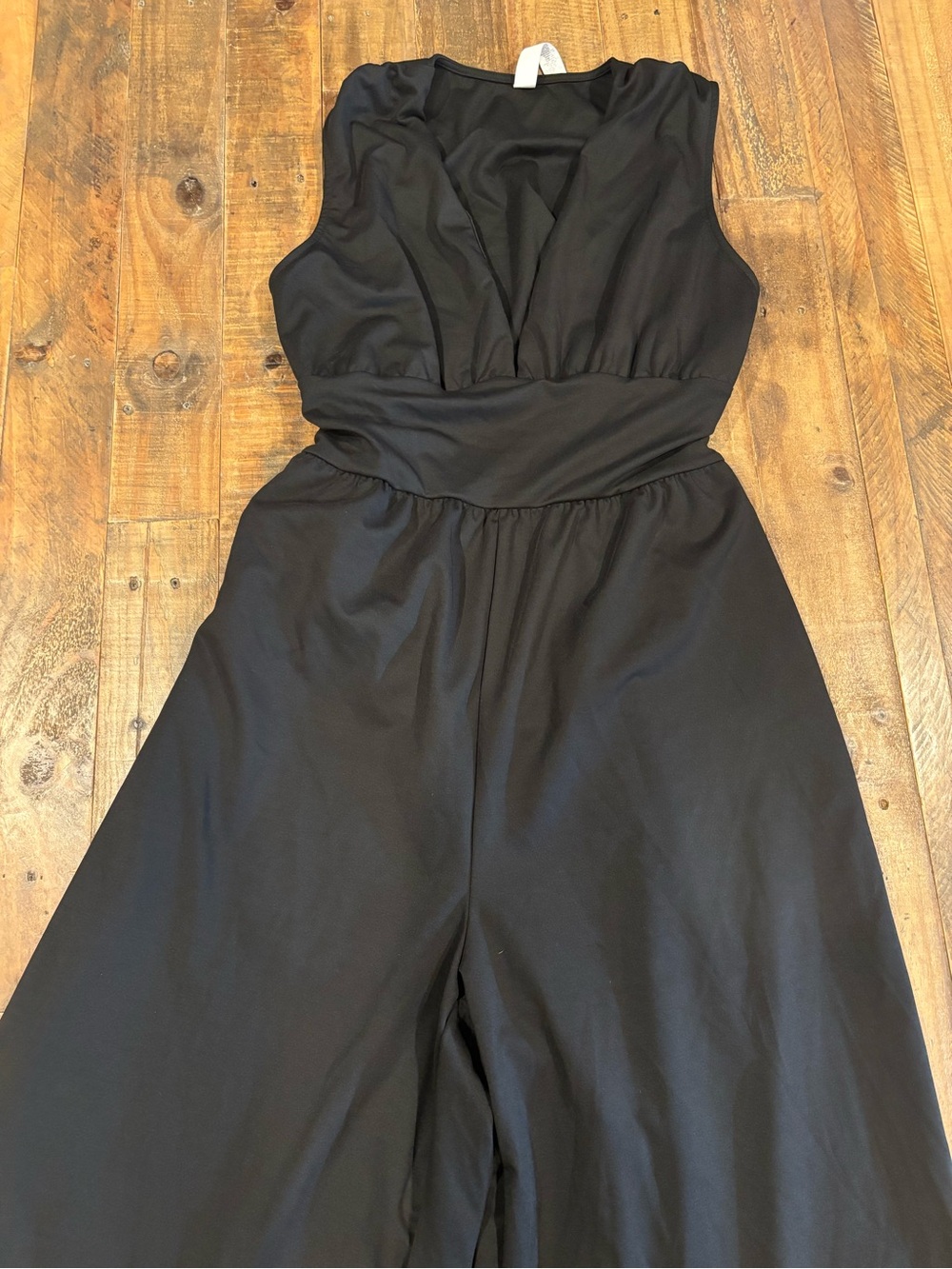 HALARA Black Sleeveless V-Neck Wide-Leg Jumpsuit